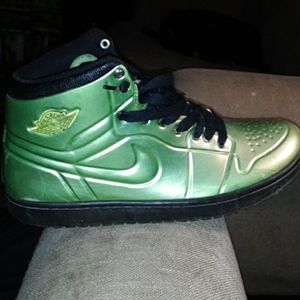 Jordan 1s customized